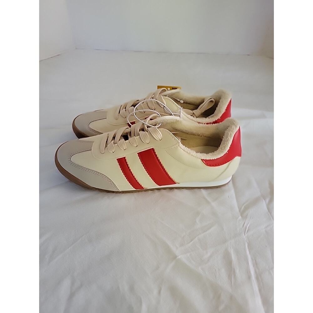 Sneaker Size 8 Womens Dolce Vita Revie Cream/Red/Grey-US - Picture 4 of 6